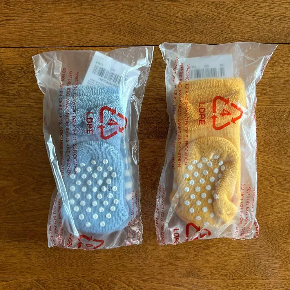 Hanna Andersson blue and yellow baby socks 2-packs NWT